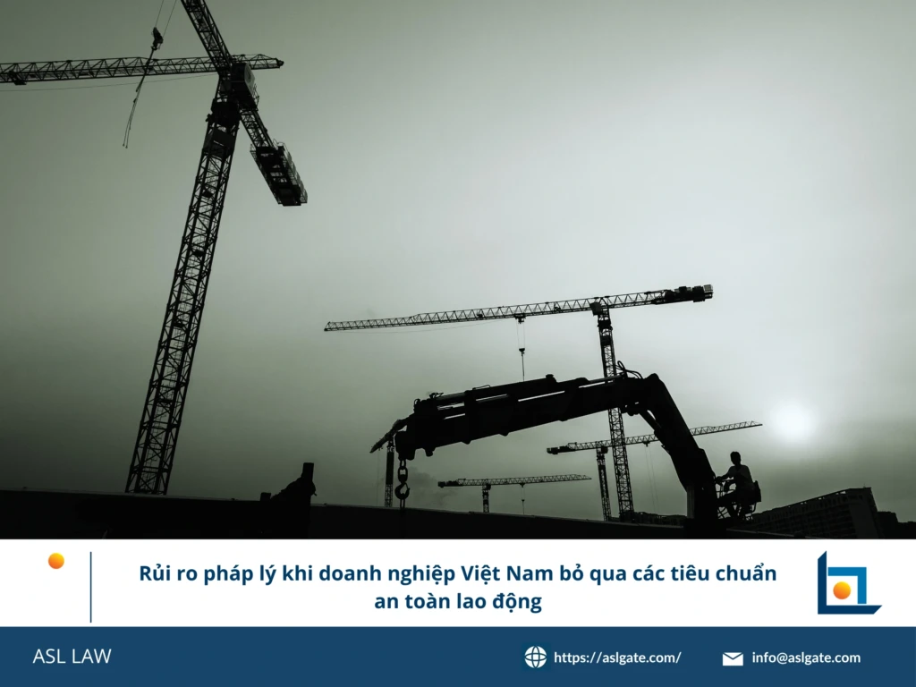 Chuyên gia tư vấn an toàn lao động ASL LAW phân tích các rủi ro pháp lý cho doanh nghiệp tại văn phòng Hà Nội