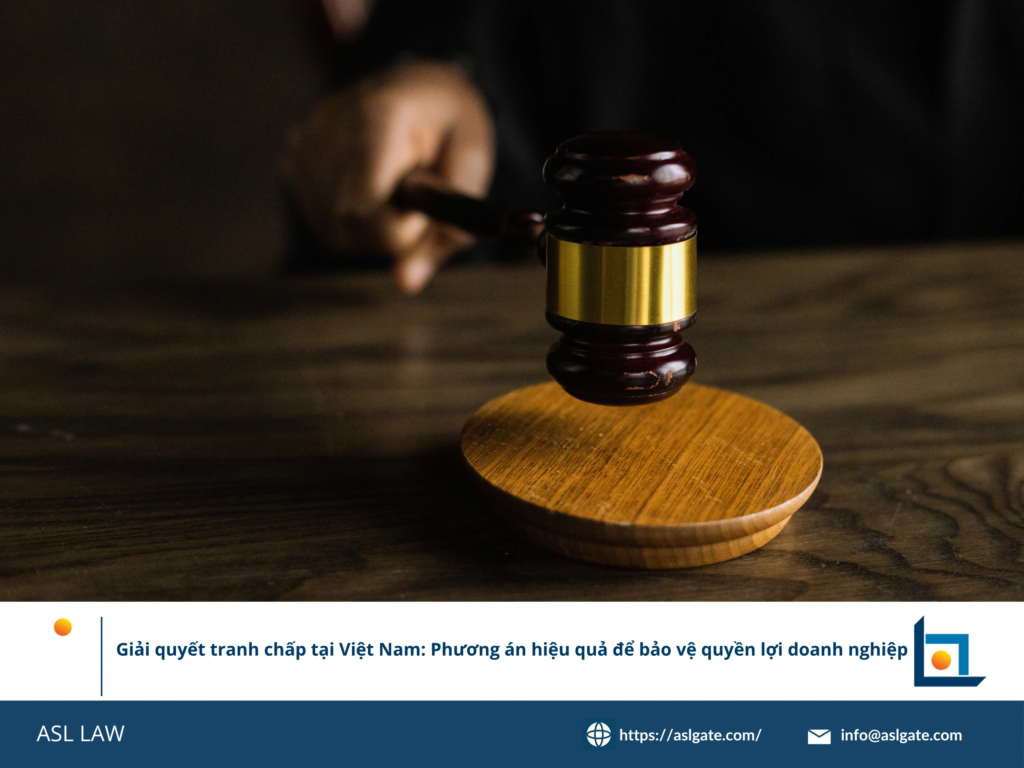 ASL LAW chuyên gia tư vấn pháp lý giới thiệu mô hình dịch vụ pháp lý thuê ngoài và phân tích lợi ích cho doanh nghiệp tại văn phòng Hà Nội.